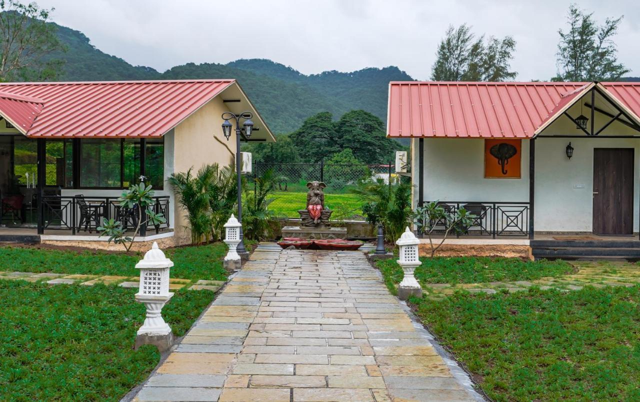 Ninad Homestays Karjat Eksteriør bilde
