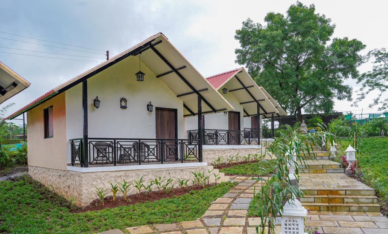 Ninad Homestays Karjat Eksteriør bilde