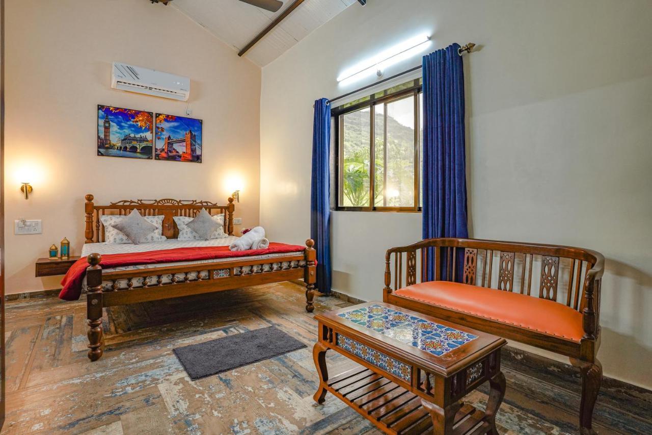 Ninad Homestays Karjat Eksteriør bilde