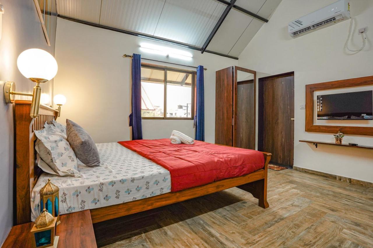 Ninad Homestays Karjat Eksteriør bilde
