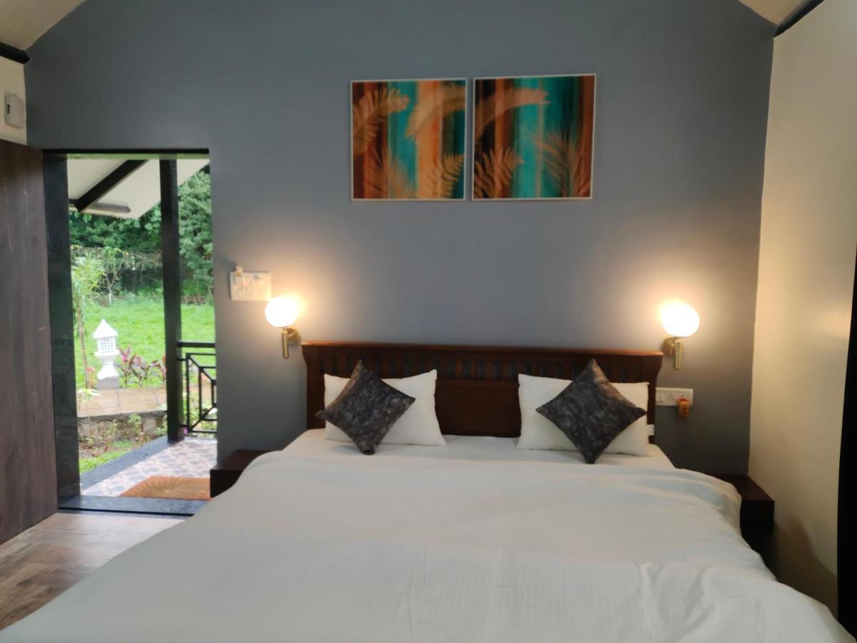 Ninad Homestays Karjat Eksteriør bilde