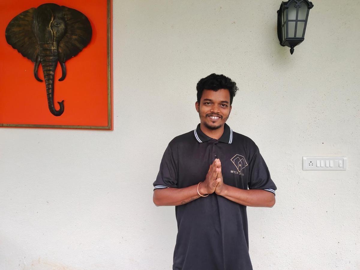 Ninad Homestays Karjat Eksteriør bilde