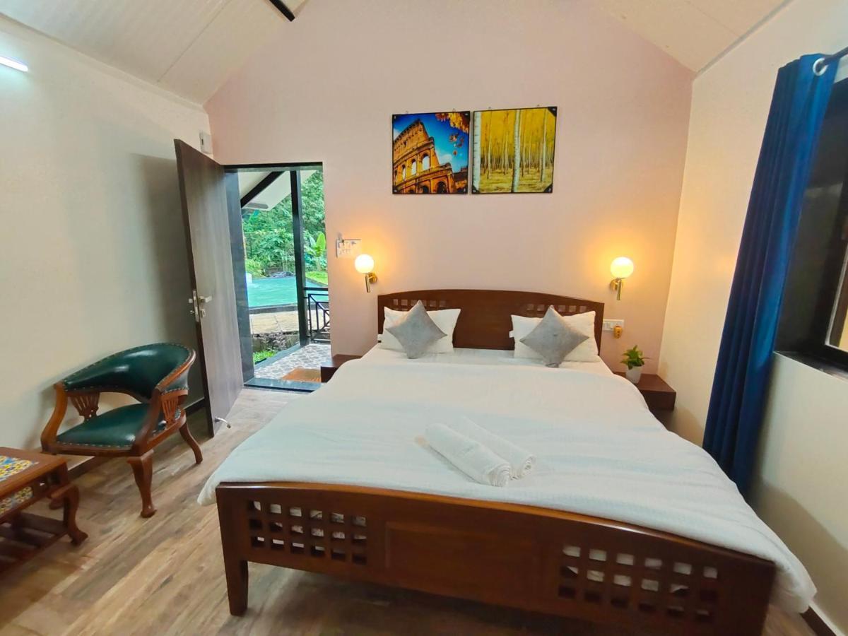 Ninad Homestays Karjat Eksteriør bilde